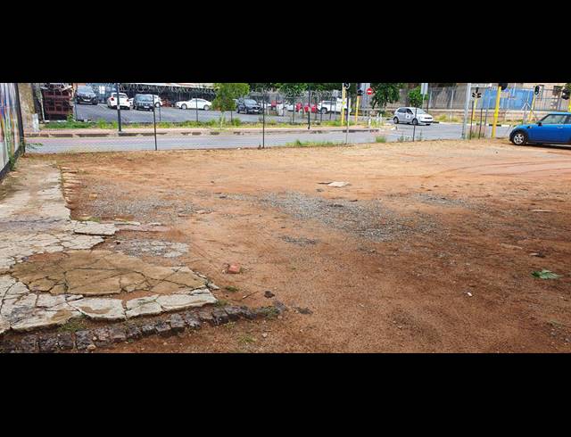 347M² INDUSTRIAL YARD FOR SALE IN FERREIRASDORP